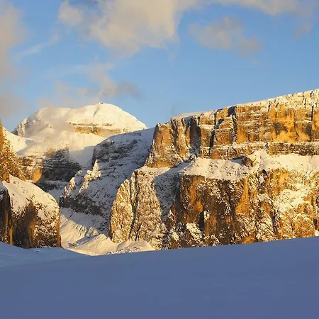 Garni Campitello Bed & Breakfast