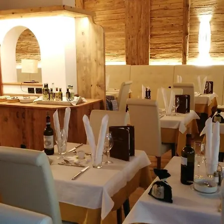 Garni Campitello Alojamento de Acomodação e Pequeno-almoço 3*