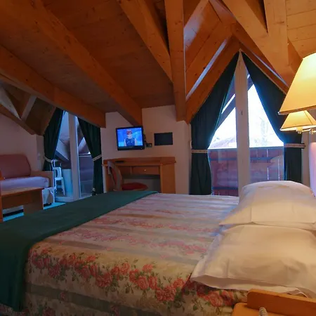 Garni Campitello Bed and breakfast